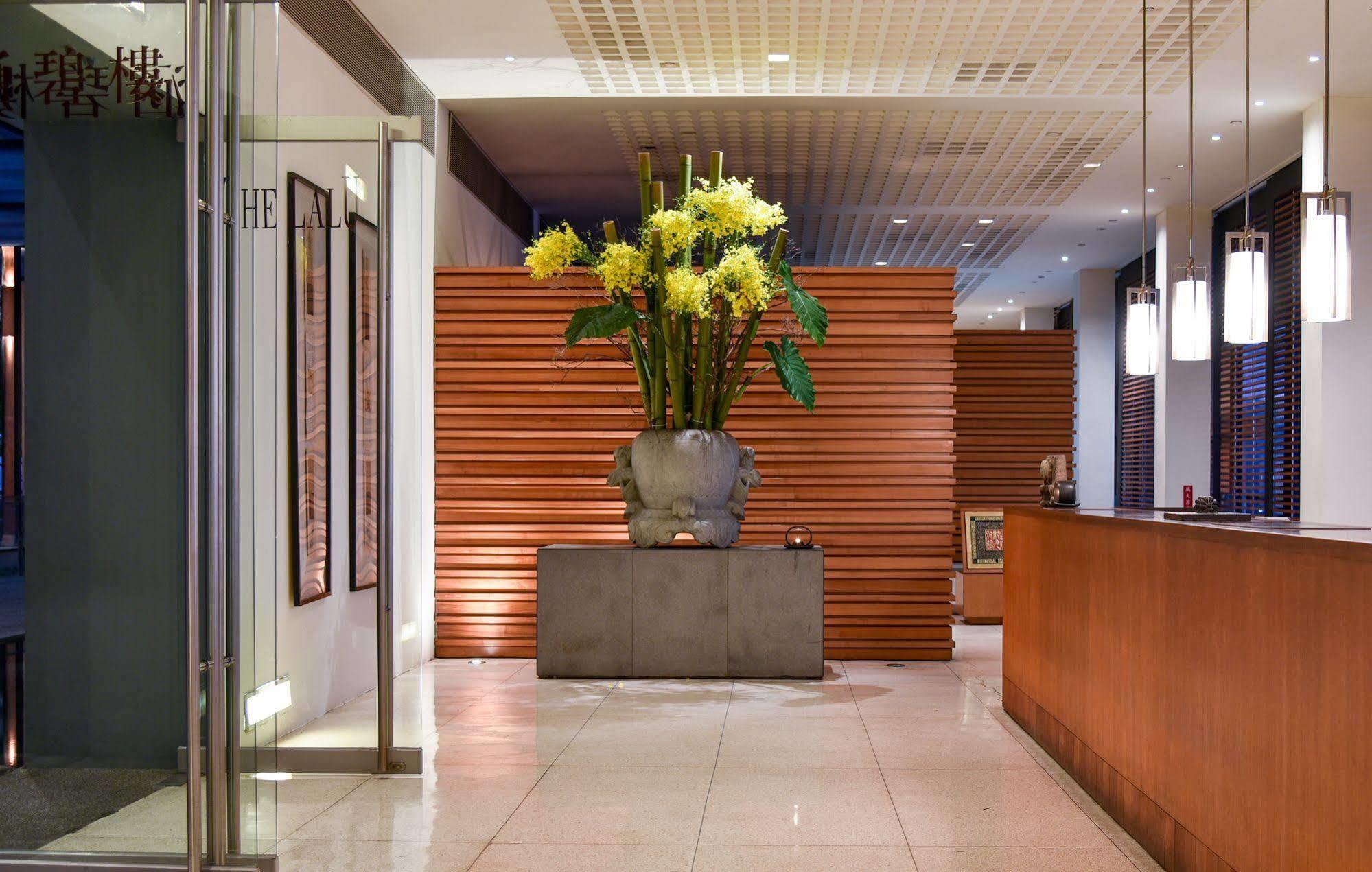 The Lalu Hotel Yuchi Bagian luar foto