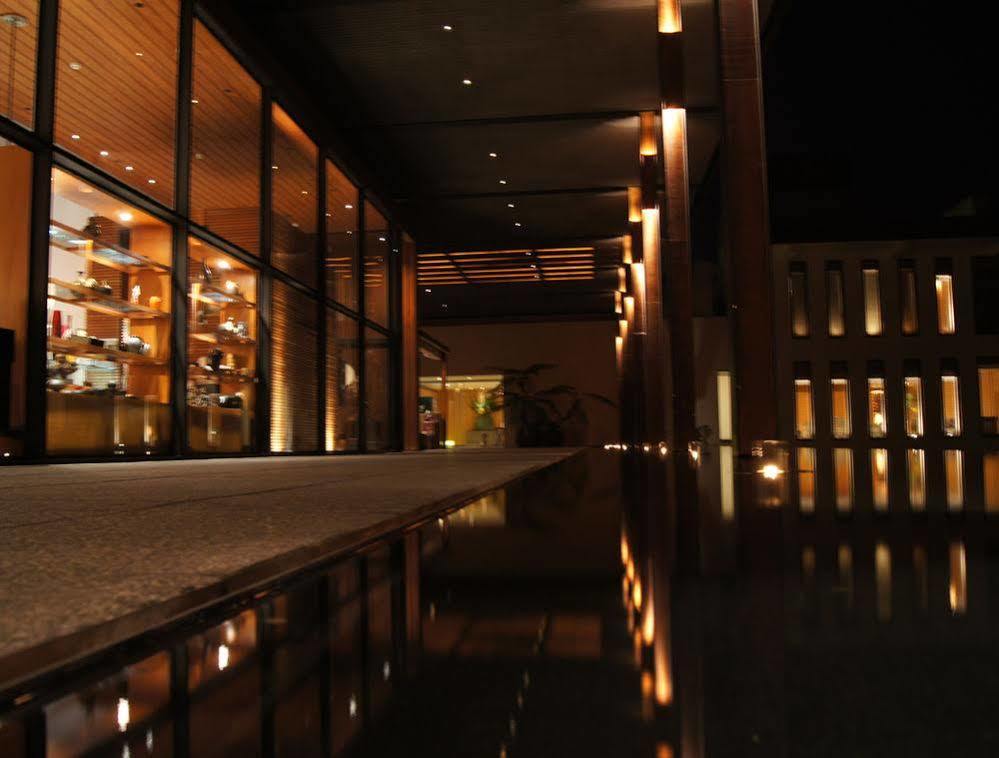 The Lalu Hotel Yuchi Bagian luar foto